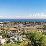 아파트 Sea Views And Garden In Hacienda Cifuentes *