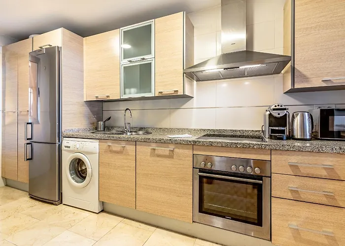 Apartment Sea Views And Garden In Hacienda Cifuentes Estepona