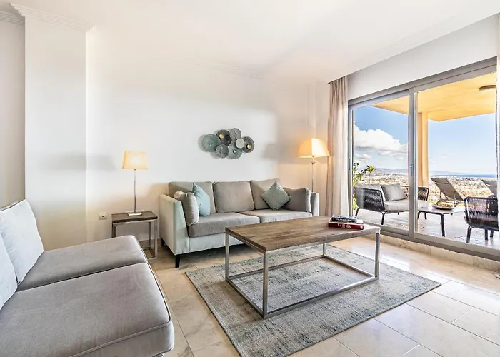 Sea Views And Garden In Hacienda Cifuentes